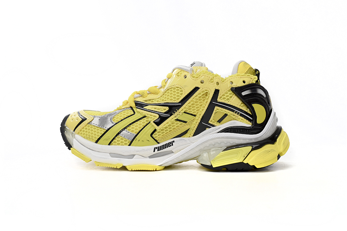 Balenciaga Runner Black Yellow 677402 W2RD3 0510