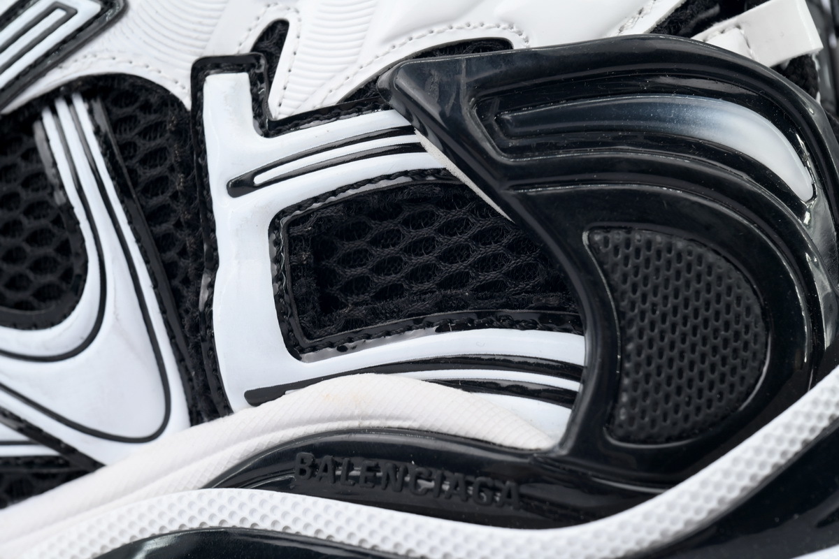 Balenciaga Runner Sneaker 'White Black' 772774 W3RMU 9010