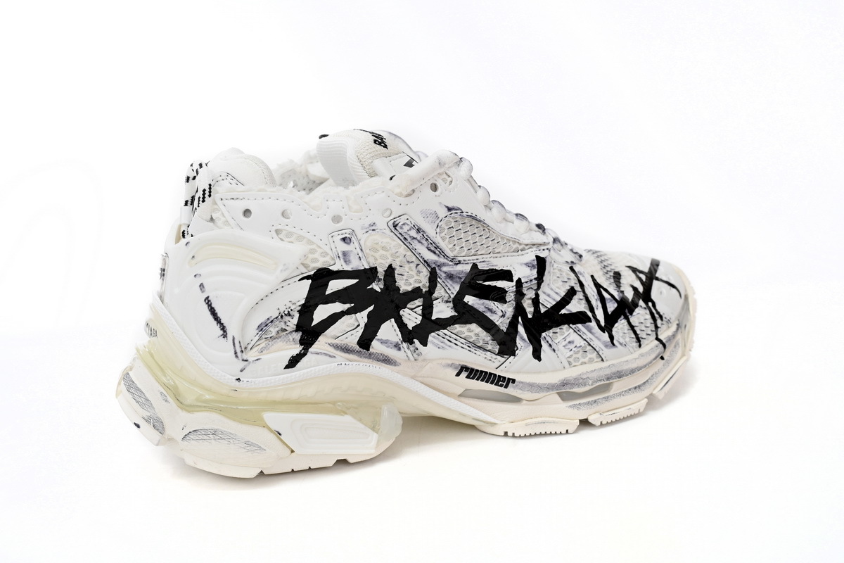 Balenciaga Runner White And Black Characters 677402 W3RBQ 9010