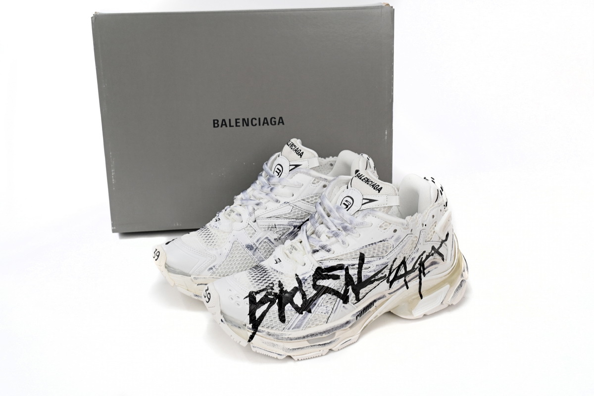 Balenciaga Runner White And Black Characters 677402 W3RBQ 9010