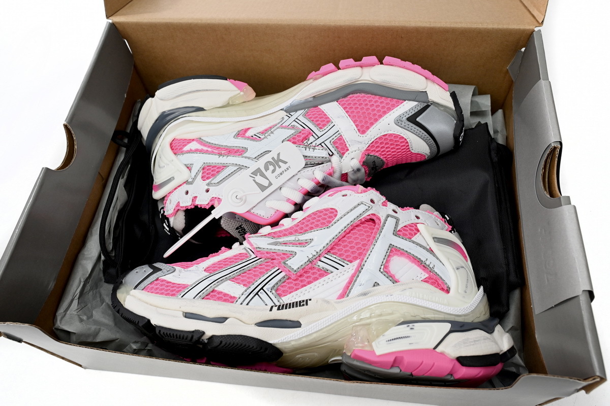 Balenciaga Runner White Red Powder 677402 W3RBN 9155