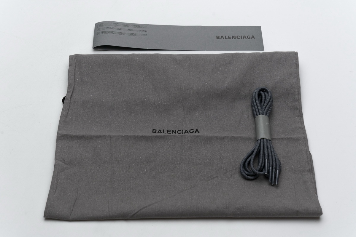Balenciaga Track 2 Sneaker Medium Grey 570391 W2GN3 1285
