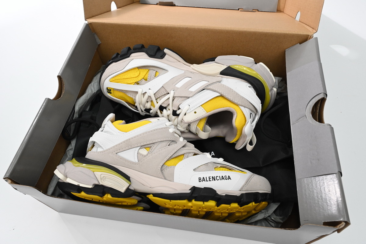Balenciaga Track Sneaker Black Black And Yellow Tail 542436 W1ST3 0258