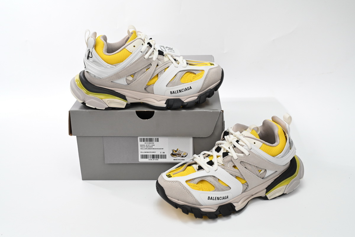 Balenciaga Track Sneaker Black Black And Yellow Tail 542436 W1ST3 0258