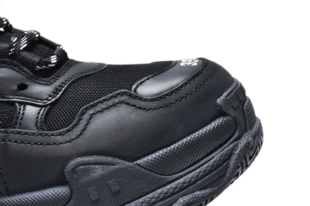 Balenciaga Triple S Black 512176 W0901 1000