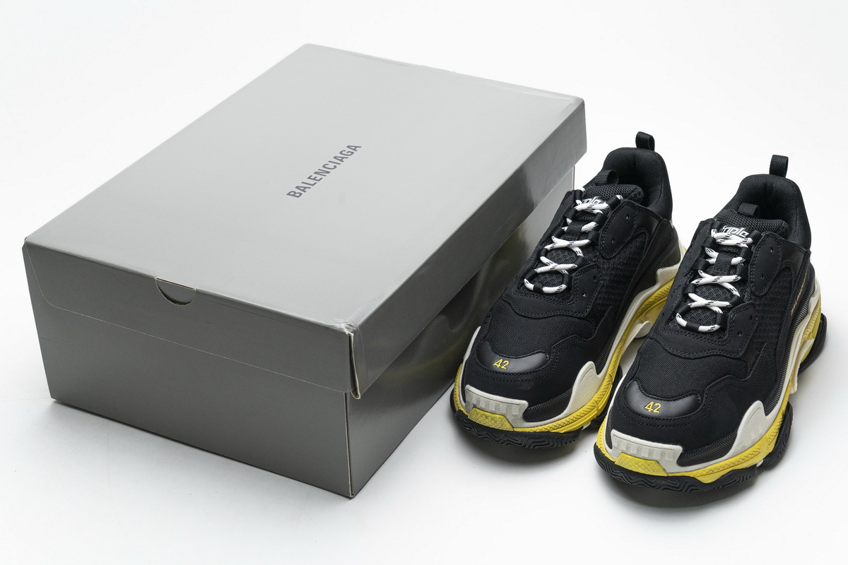 Balenciaga Triple S Black Yellow 483513 W06E1 1078