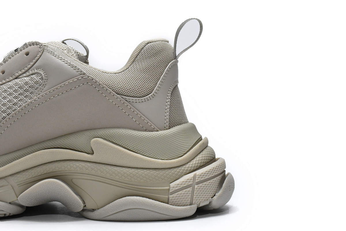 Balenciaga Triple S Rice Ash 534737 W2FW1 9700