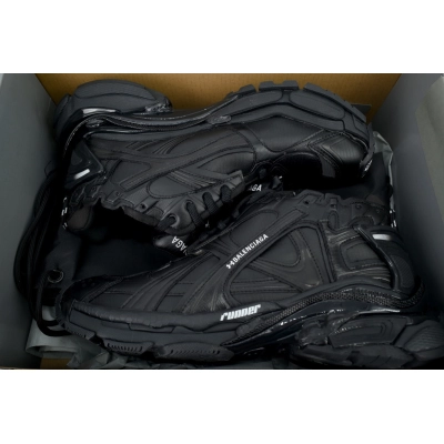 Under Armour x Balenciaga Runner Sneaker 'Black' 813793 WRUCU 1000 02