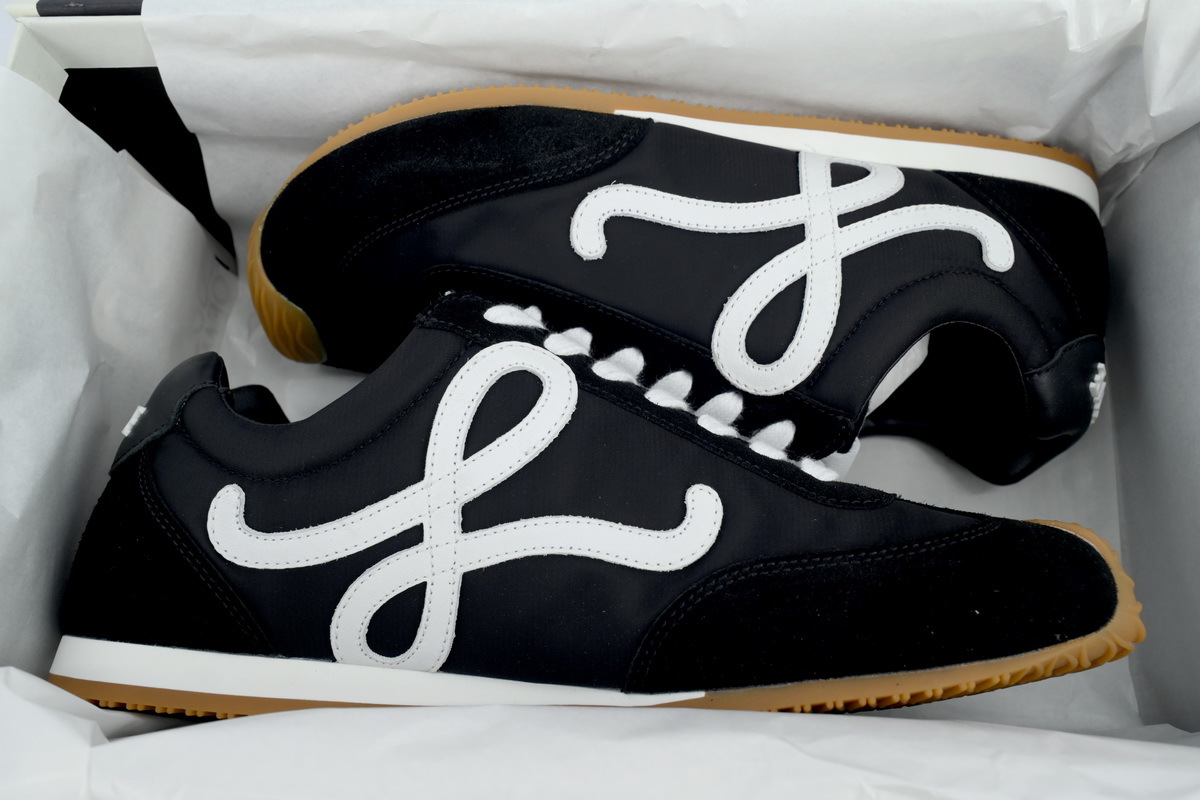 LOEWE Ballet Runner 2.0 Black Bnd White LLBR282X01-1102 