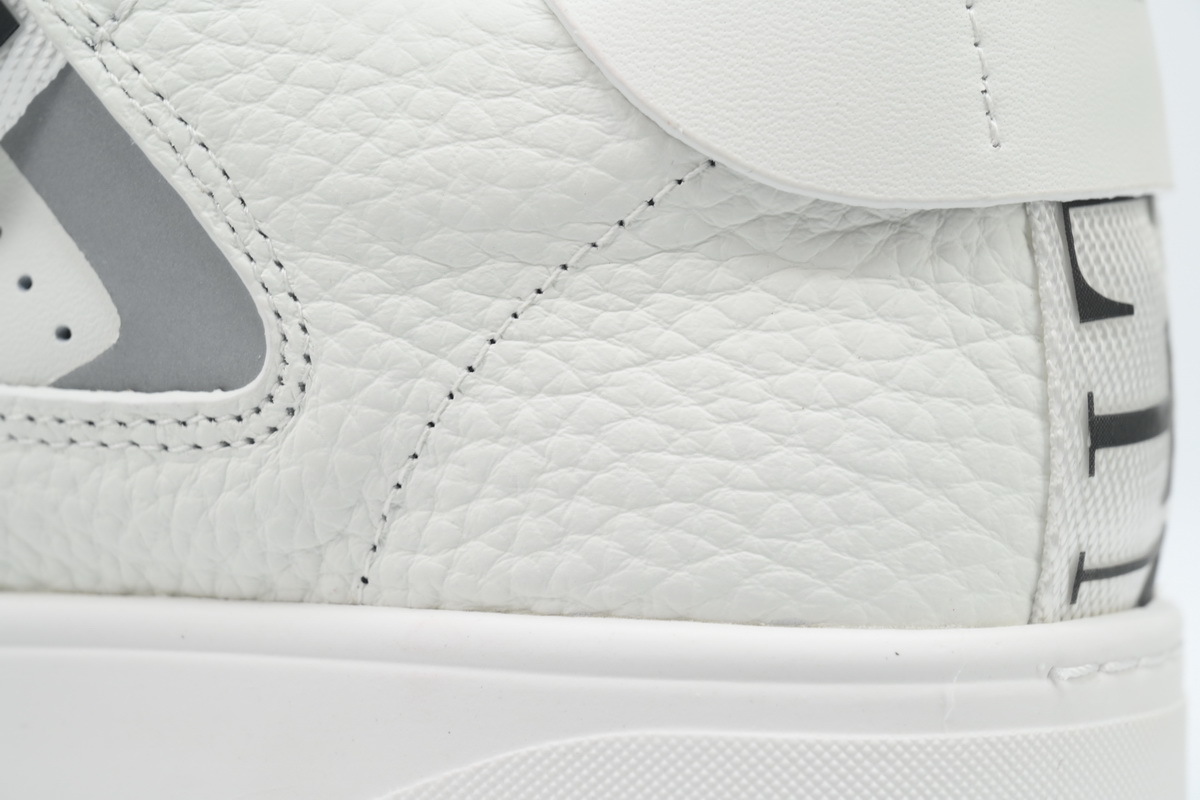Valentino Garavani VL7N Low Sneakers White Black
