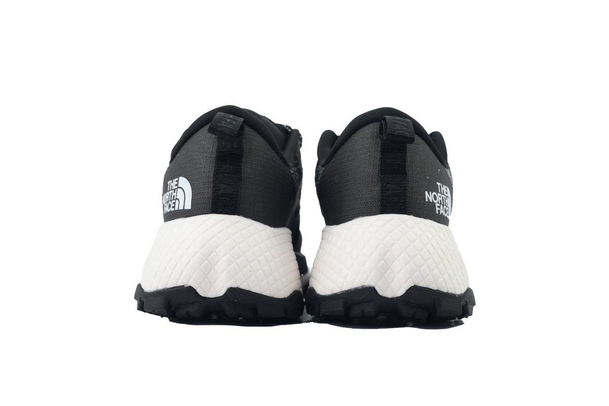THE NORTH FACE Altamesa 500 All Black NS97Q04A
