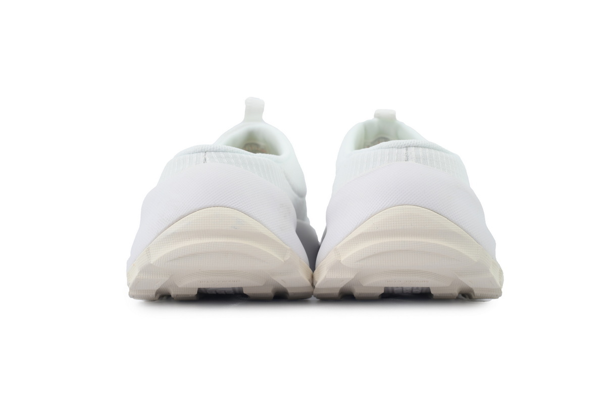 THE NORTH FACE NEVER STOPLG5 White NF0A8A9A