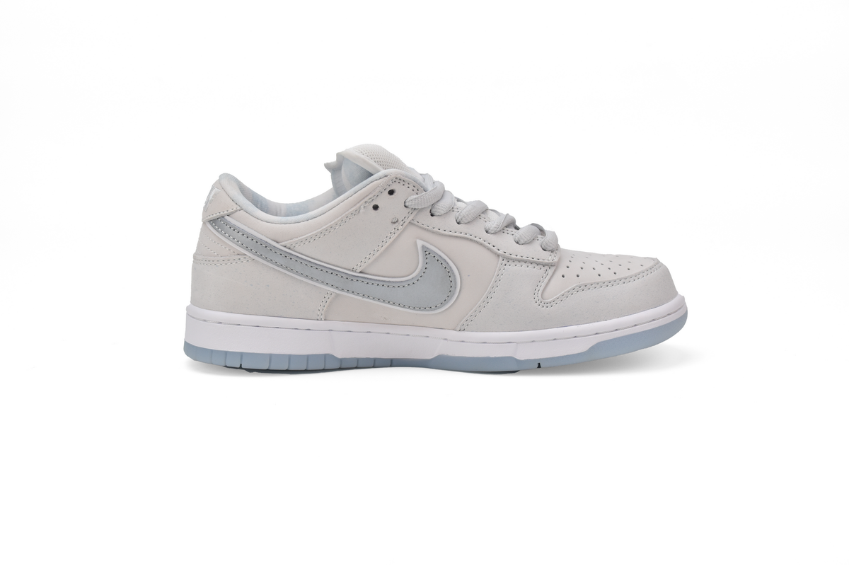 CONCEPTS x Nike Dunk SB Low ’White Lobster FD8776-100