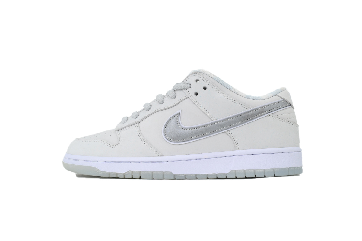Concepts x Nike SB Dunk Low QS 'White Lobster' Friends & Fam FD8776-100