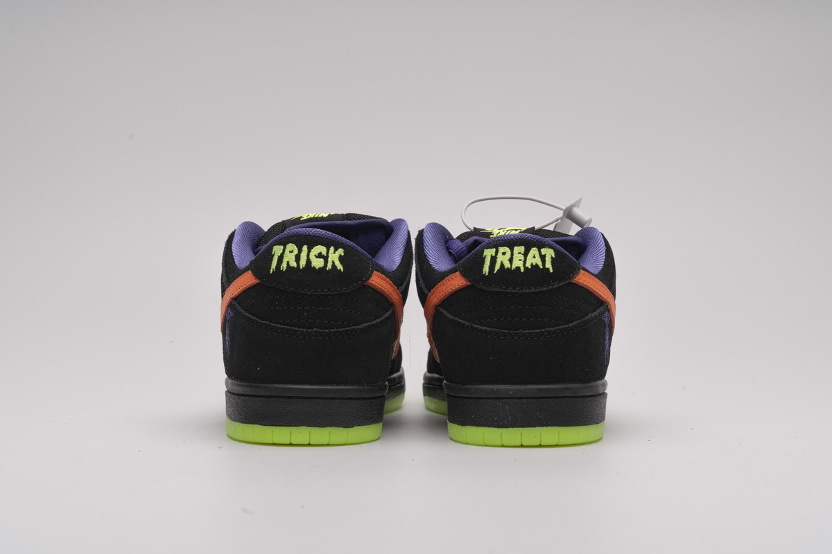 Nike SB Dunk Low “Night Of Mischief” BQ6817-006