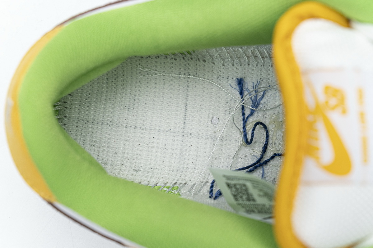 Nike SB Dunk Low Street Hawker CV1628-800