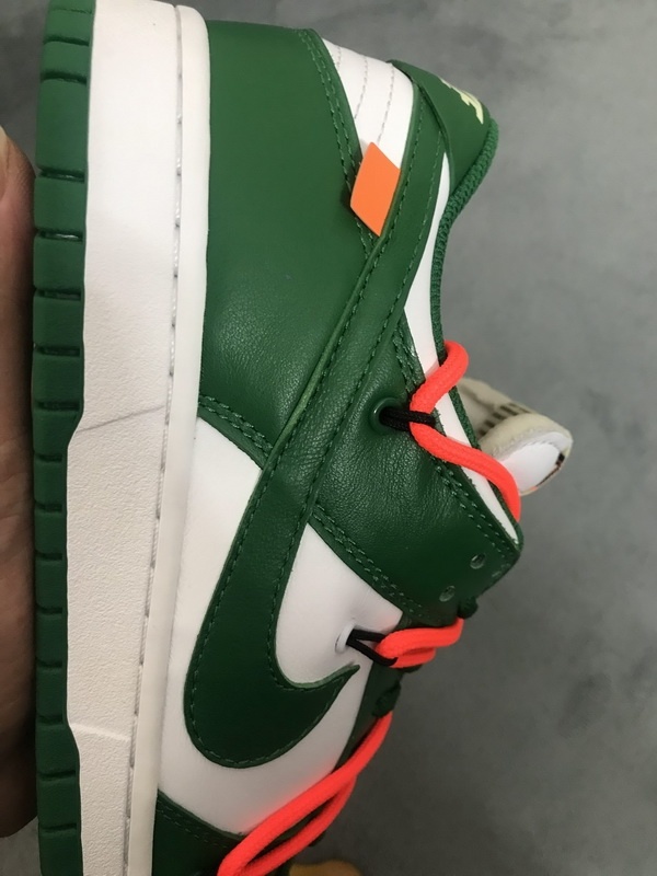 OFF-White x Nike SB Dunk Low Pine Green CT0856-100