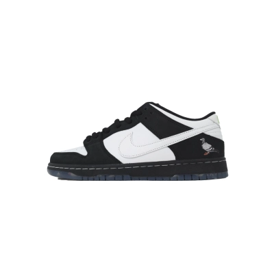 Staple x Nike SB Dunk Low“Panda Pigeon” BV1310-013 01