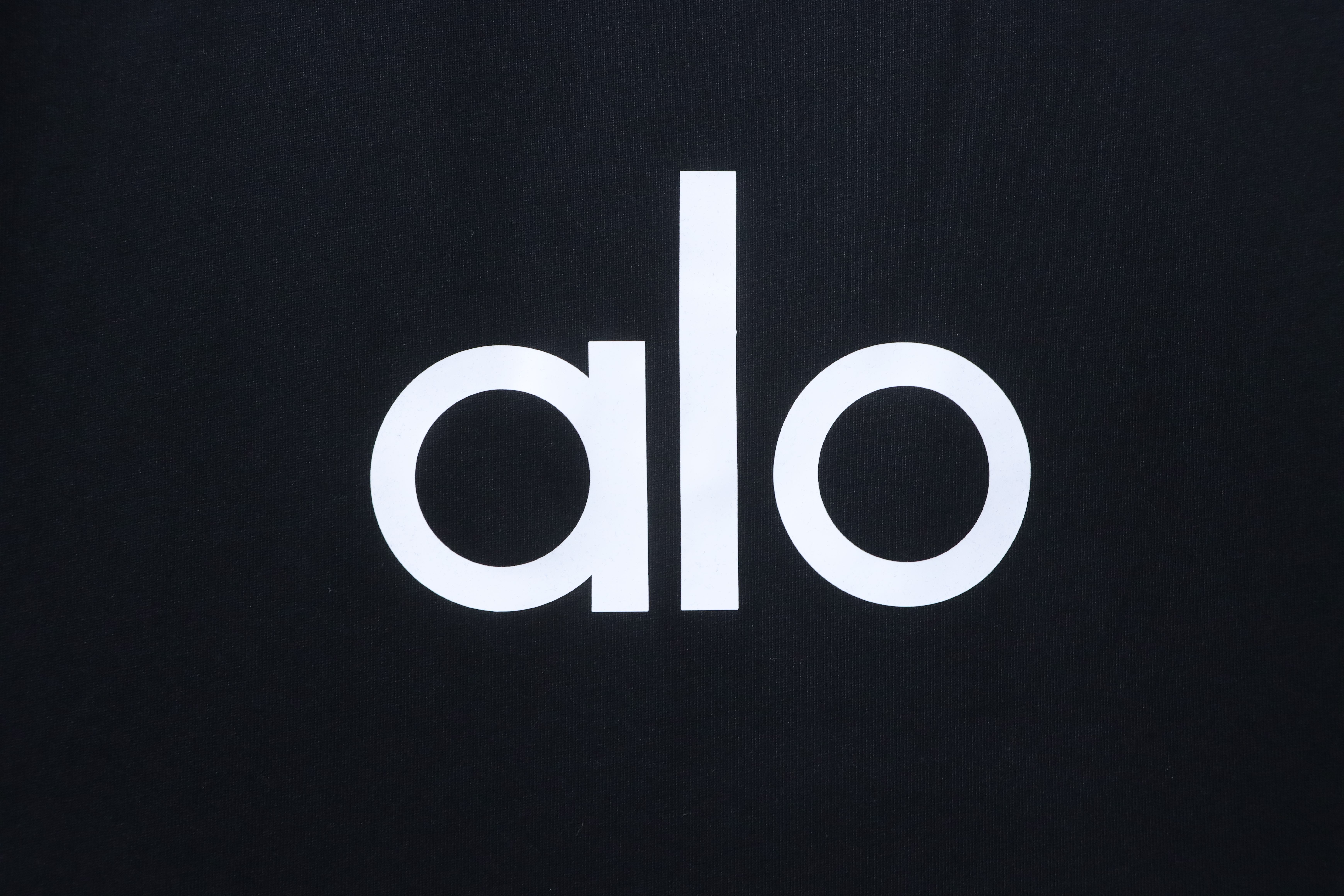  Alo Yoga Minimalist Silicone Letter Print Short-Sleeve T-Shirt