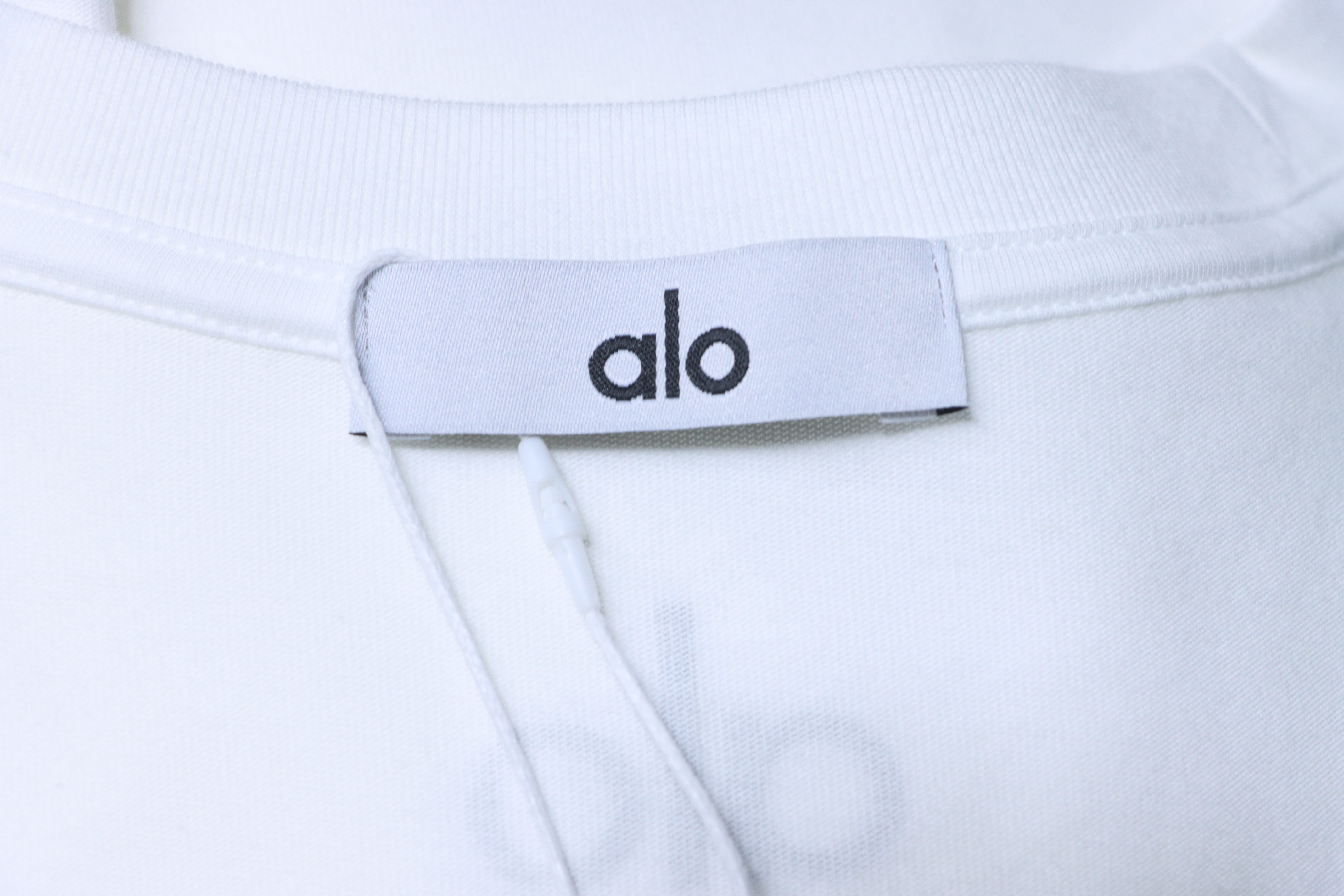 Alo Yoga Minimal Silicone Letter Print Short-Sleeve T-Shirt