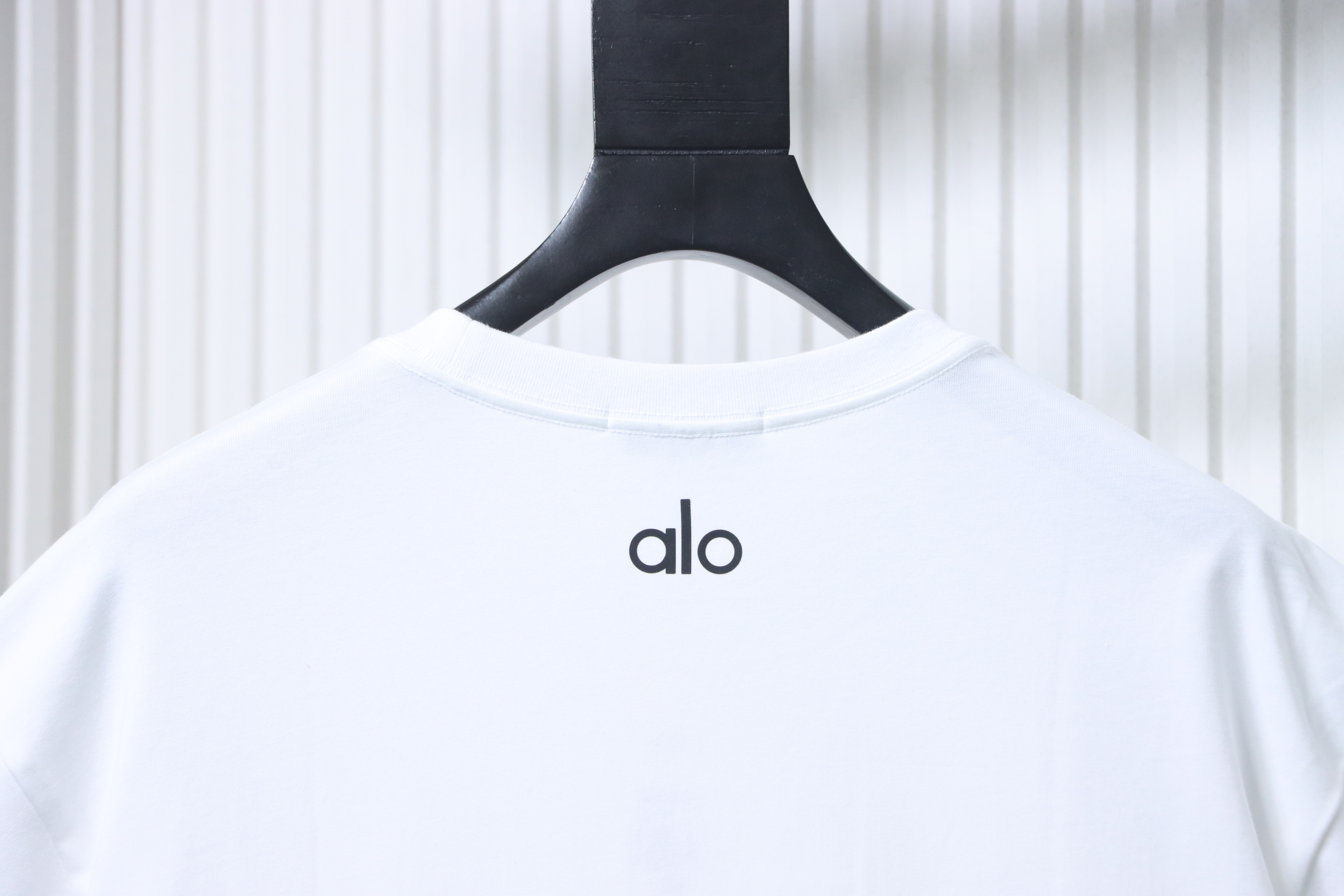 Alo Yoga Minimal Silicone Letter Print Short-Sleeve T-Shirt