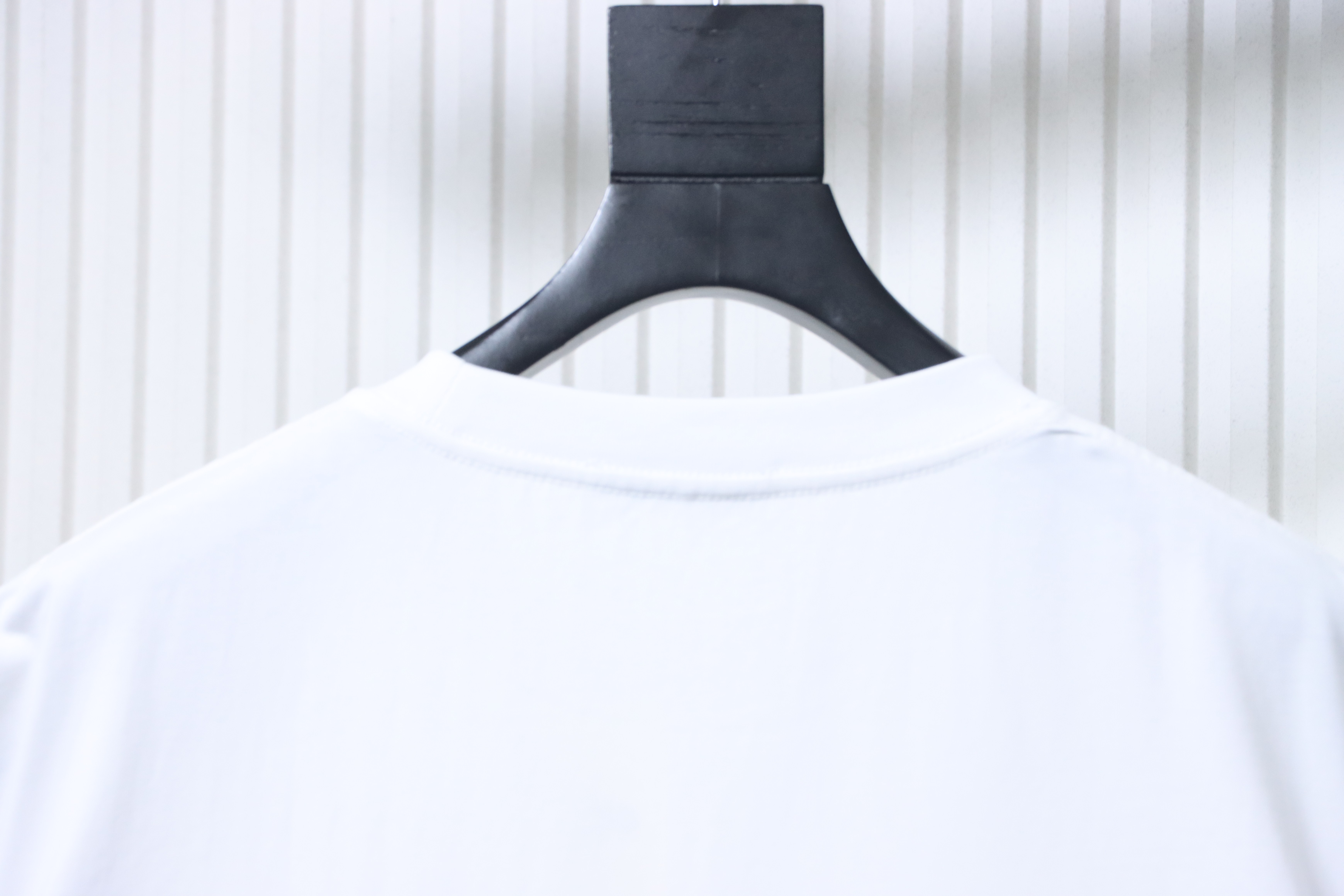 Alo Yoga Back Logo Embroidered Short Sleeve T-Shirt