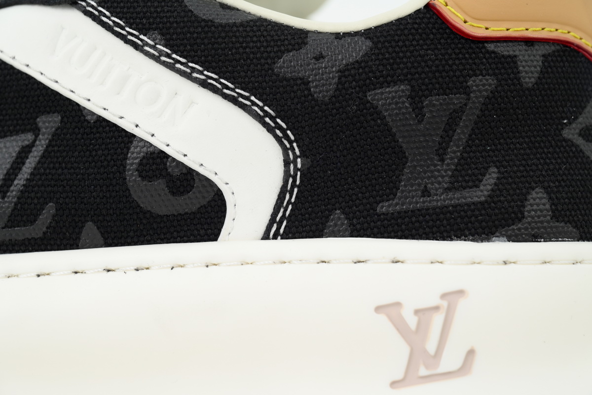 Louis Vuitton Tilted Black Monogram