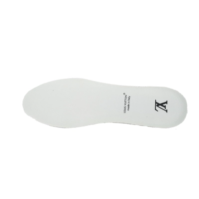 Louis Vuitton Trainer "New York" Exclusive 02