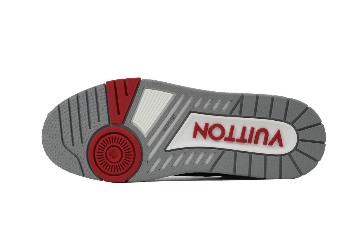 Louis Vuitton Trainer "New York" Exclusive