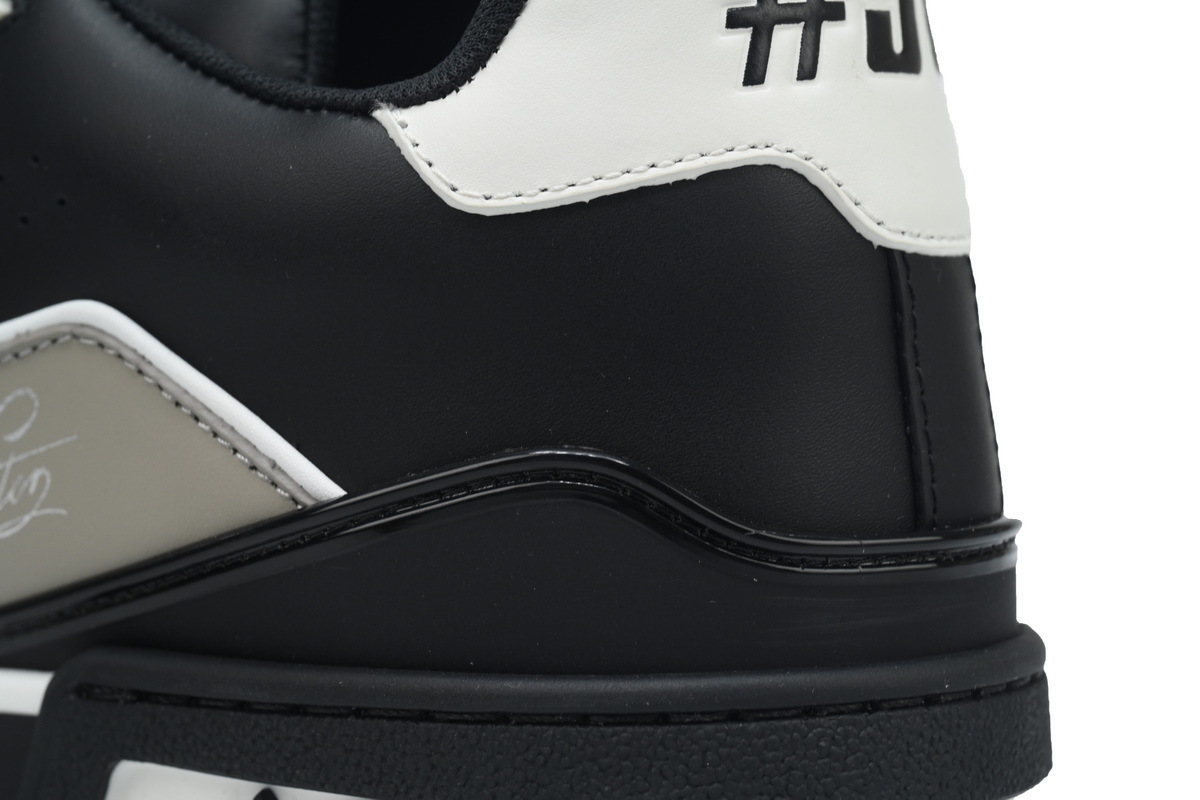 Louis Vuitton Trainer Black Gray White