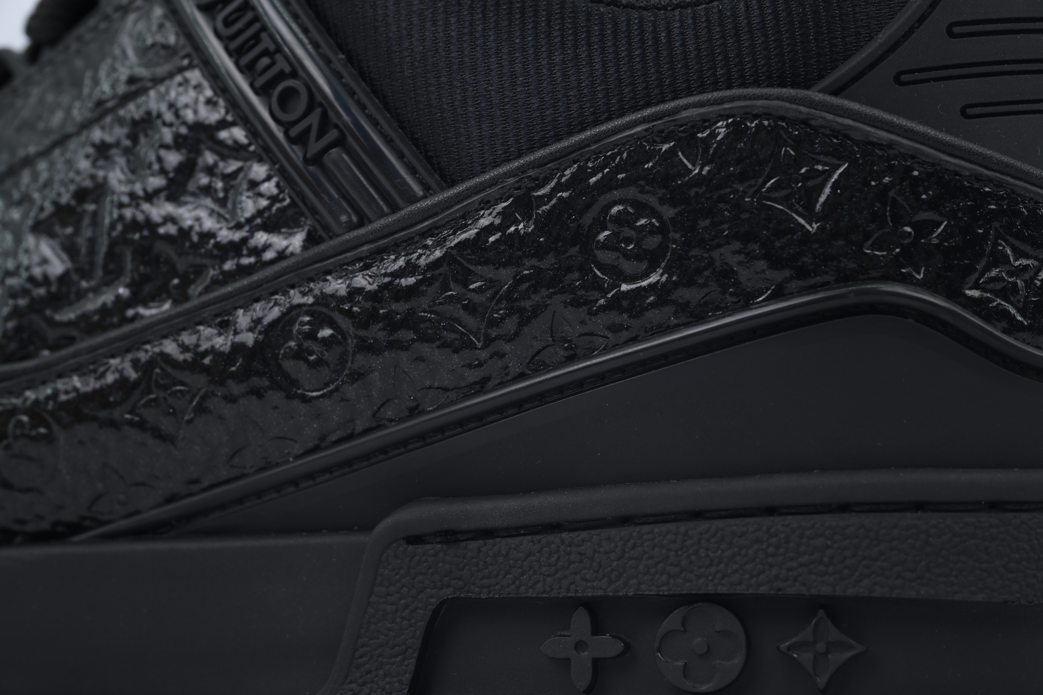Louis Vuitton Trainer Black Lychee Patent Leather