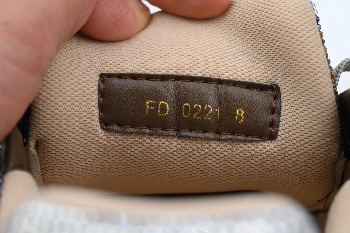 Louis Vuitton Trainer Crystal Khaki Camo