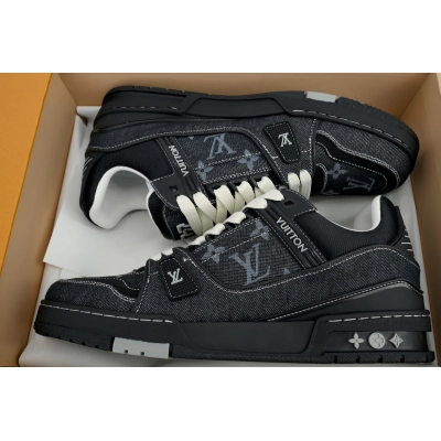 Louis Vuitton Trainer New All Black Denim 02