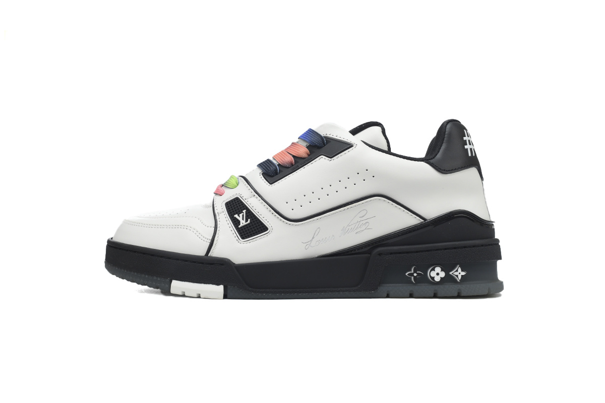 Louis Vuitton Trainer White and Black
