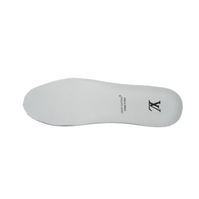 Louis Vuitton Trainer White Green Embossed 02