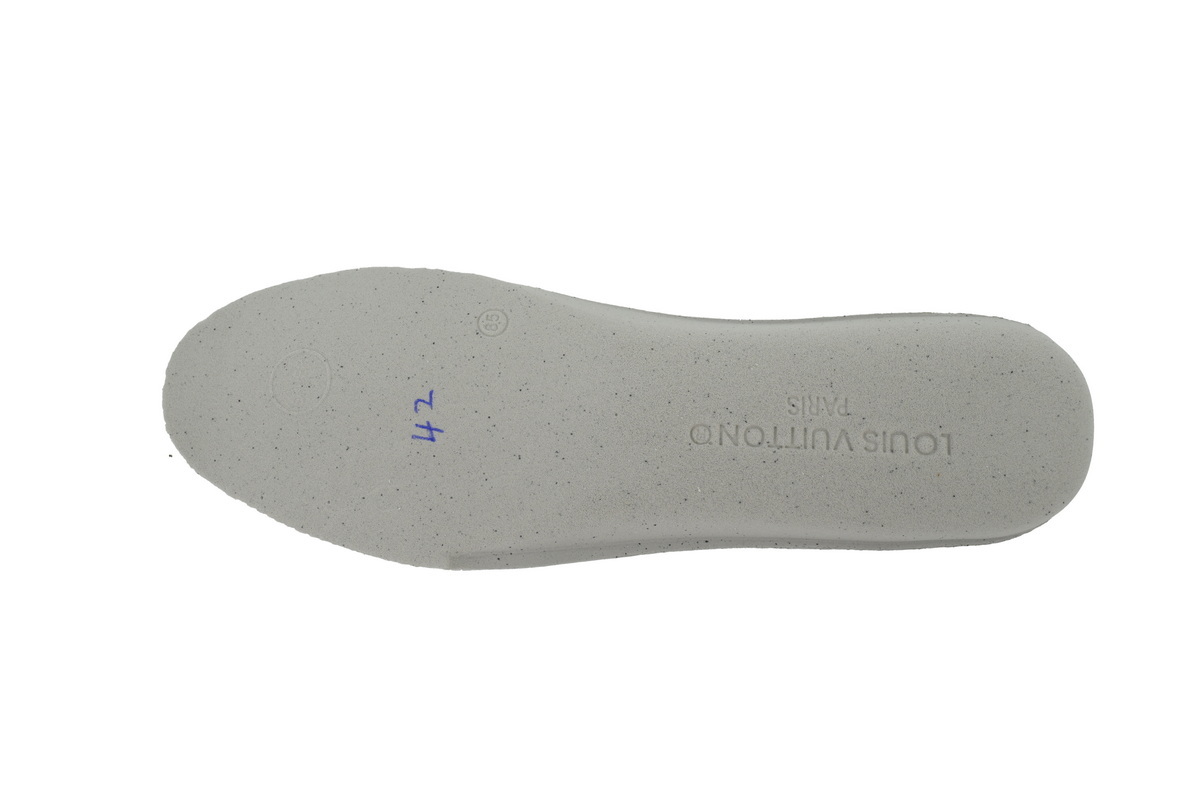 Louis Vuitton Trainer White Green Embossed