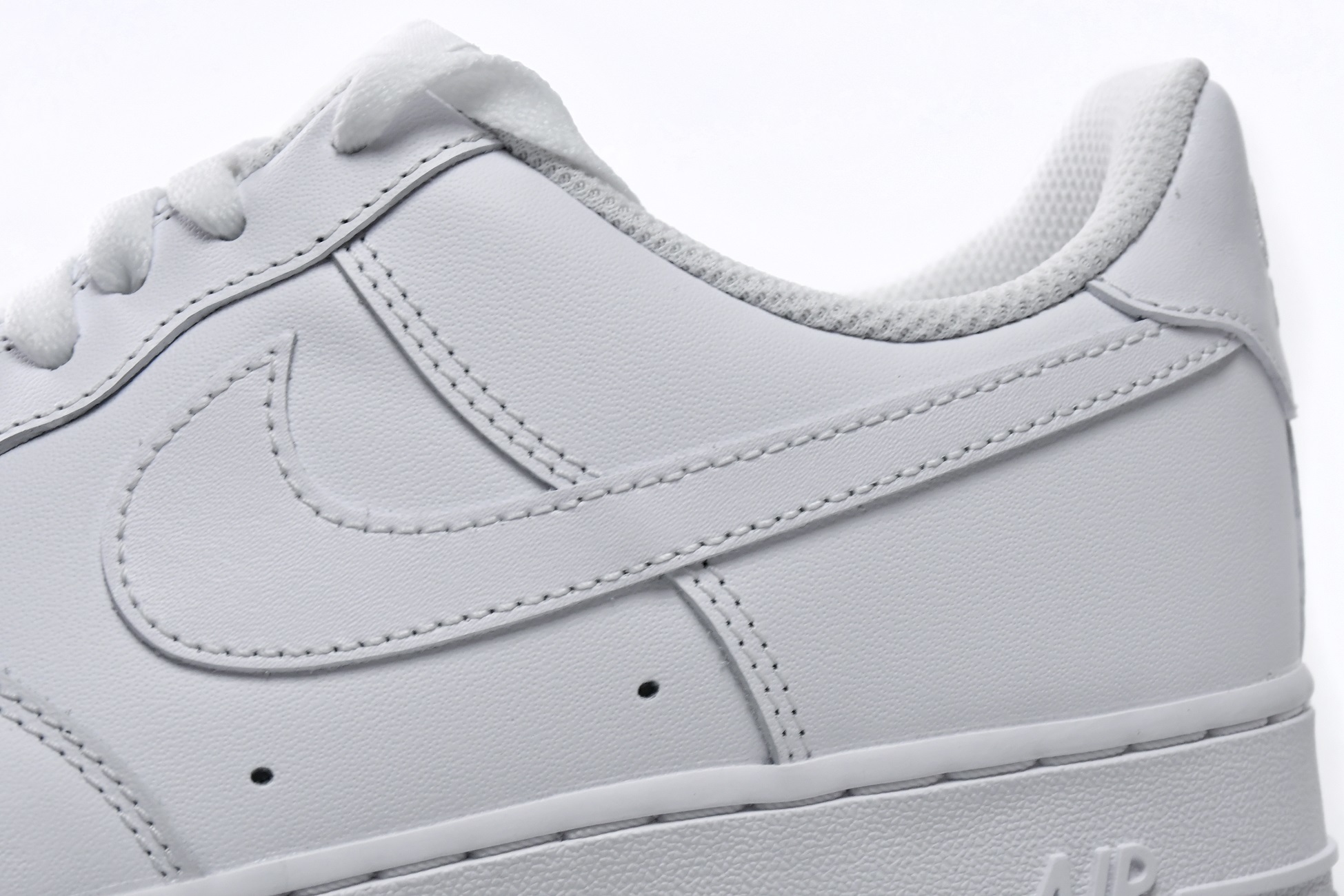 Nike Air Force 1 07 Low Cloud White CW2288-111