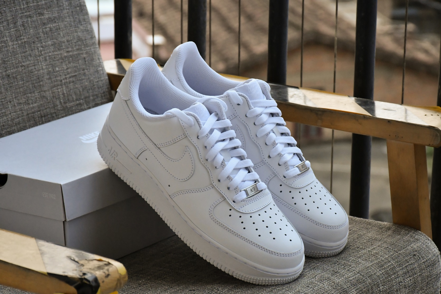 Nike Air Force 1 07 Low Cloud White CW2288-111