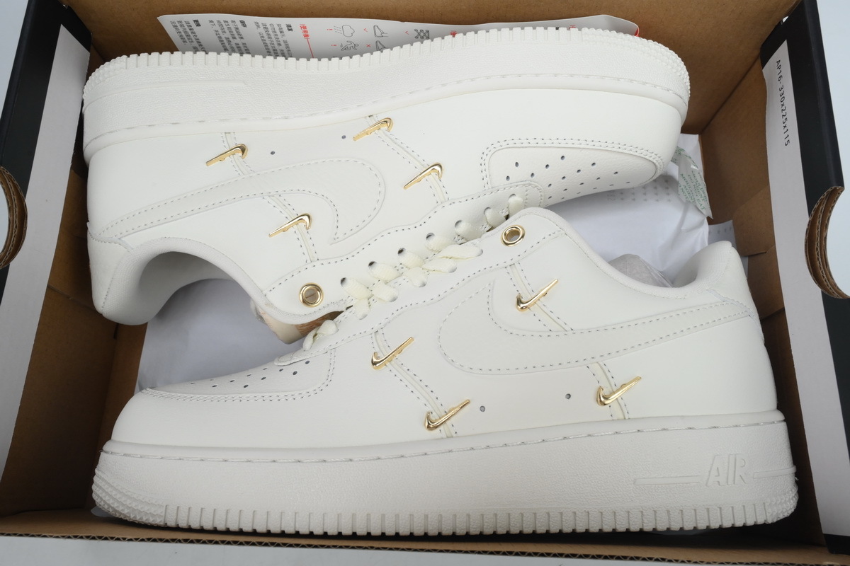 Nike Air Force 1 Low Mini Gold FV3654-111
