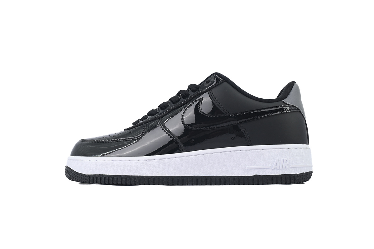 Wmns Air Force 1 07 SE Premium Black Silver 6827-001