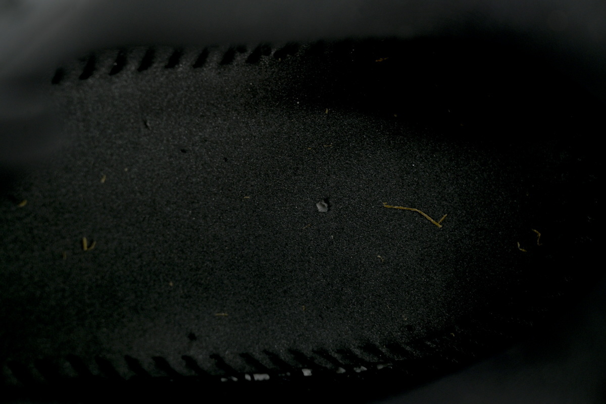 Nike Vomero 19 Black And White HQ2050-007