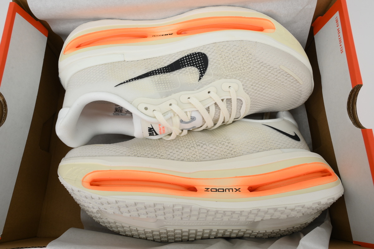 Nike Vomero 19 White Orange HQ2050-100