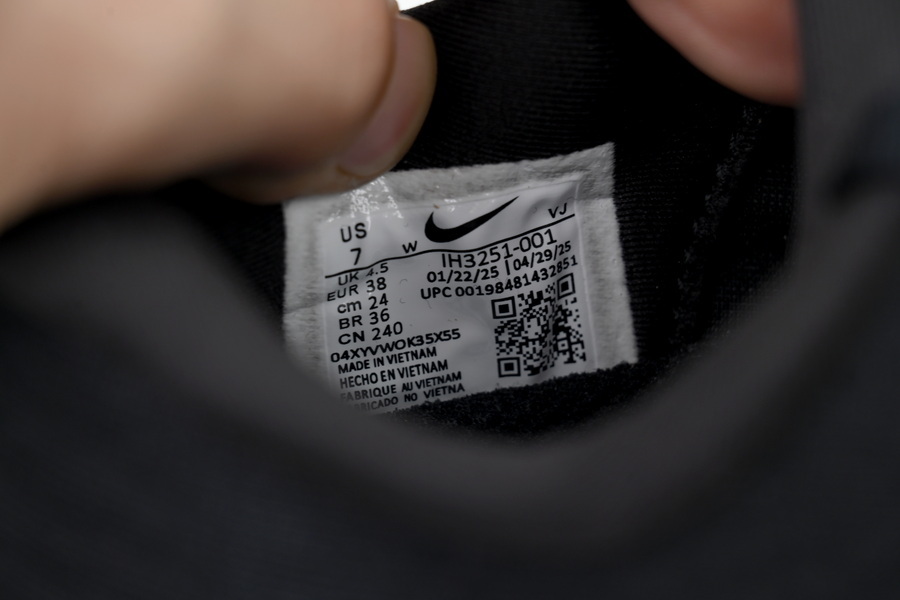 Nike Vomero Plus Extra Wide Black Cool Grey IH3251-001