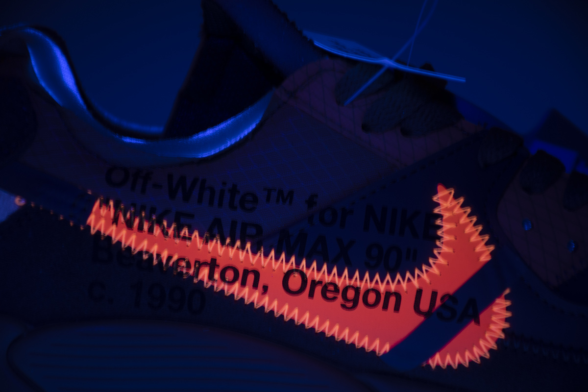 Off-White x Nike Air Max 90 “Desert Ore” AA7293-200