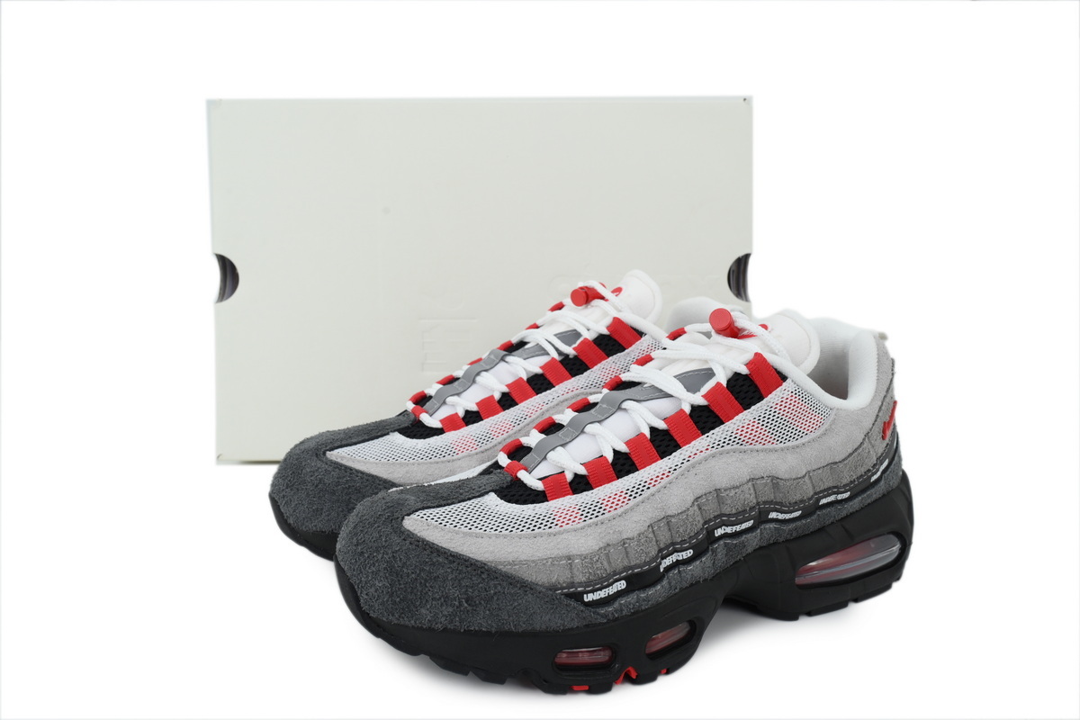 Undefeated x Nike Air Max 95 'Bright Crimson' IB4523-003
