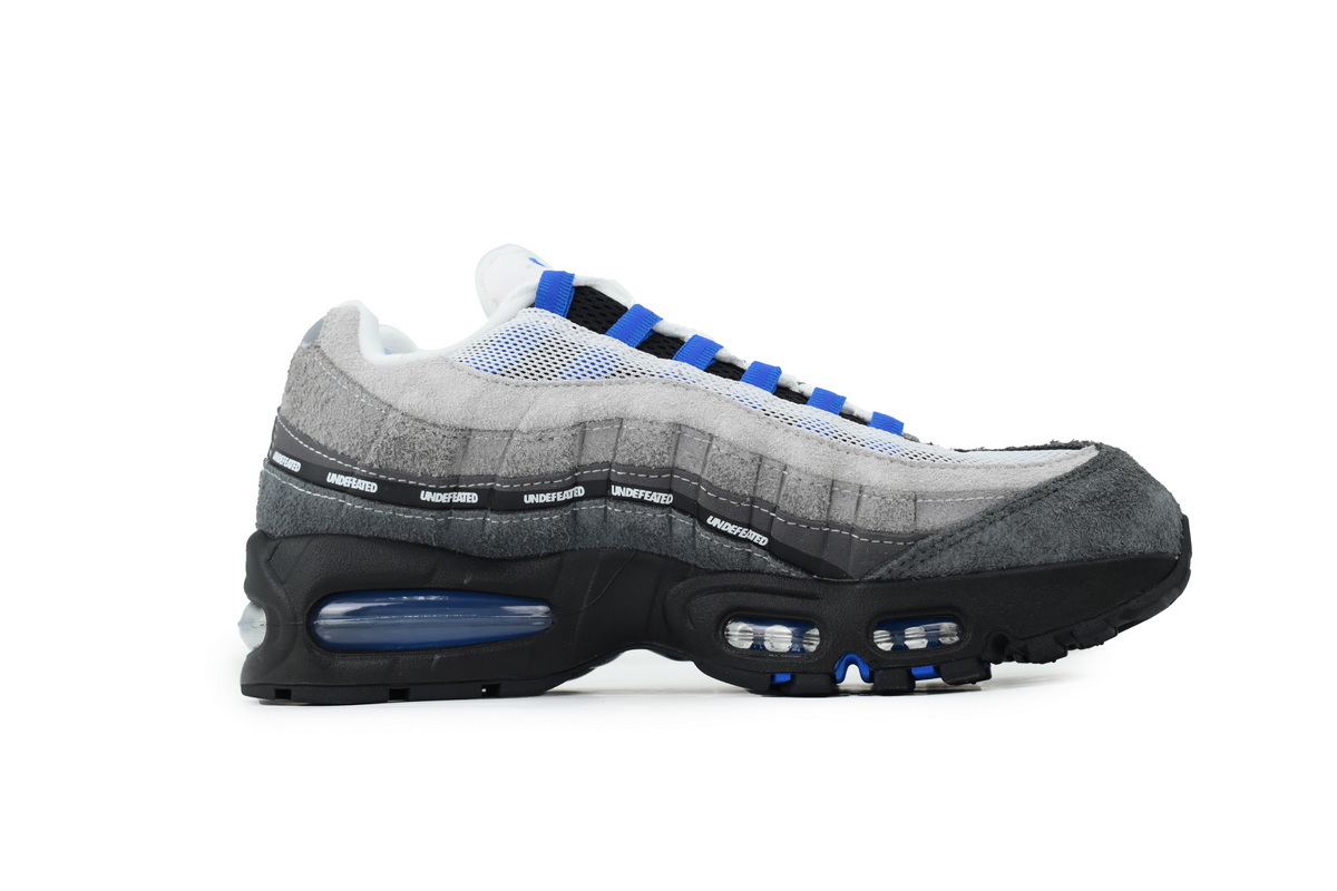 Undefeated x Nike Air Max 95 'Concord' IB4523-001