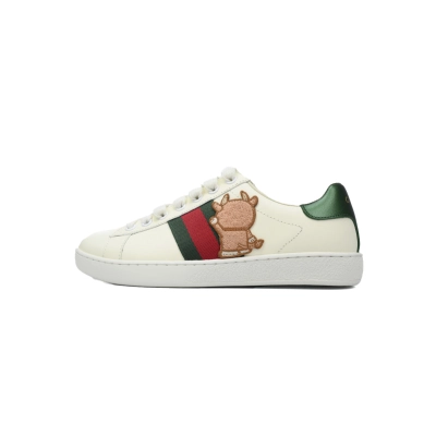 Doraemon x Gucci Ace 'Year of the Ox' 01