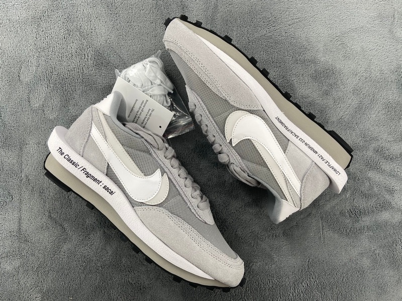 Fragment Design x Sacai x Nike LDWaffle Light Smoke Gre DH2684-001