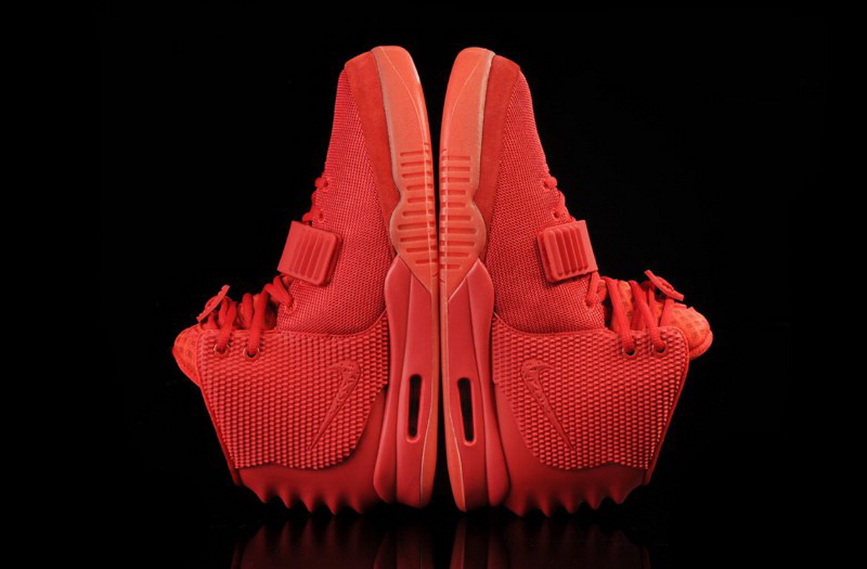 Air Yeezy 2 x Nike SP Red October 508214-660