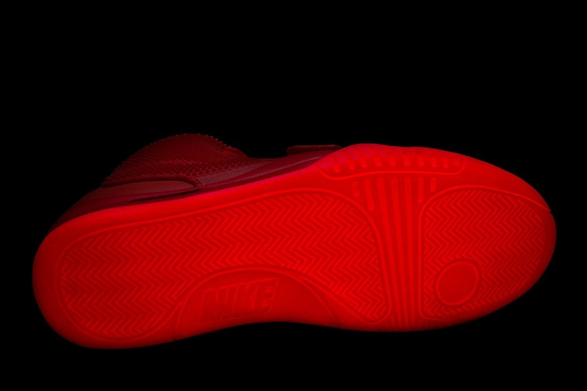 Air Yeezy 2 x Nike SP Red October 508214-660